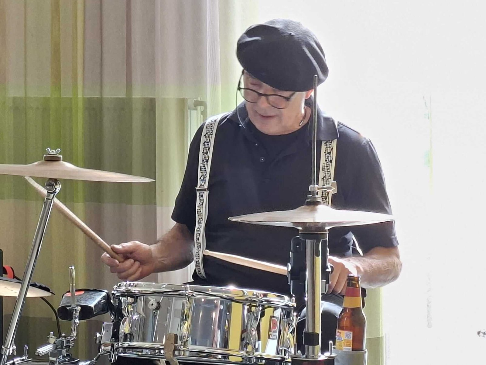 Paul van Lanen drums Black Cherries Dixieland Band